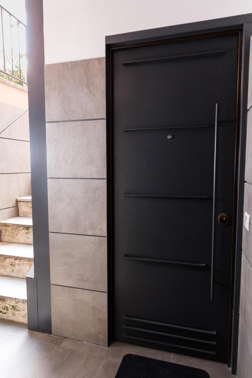 Angelina Apartment Roma Monteverde ภายนอก รูปภาพ